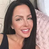 <em>Samantha M.</em>